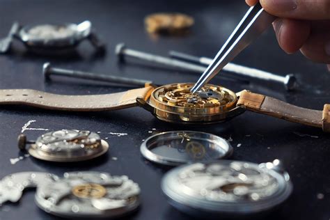 maintenance on a Rolex